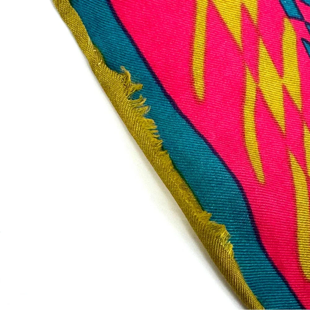 Vintage Vera Hand Rolled Silk Bold Abstract 22" Square Scarf - Picture 7 of 10
